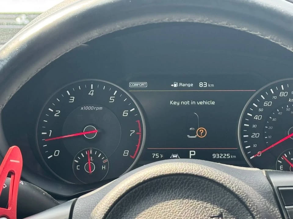2020 Kia Stinger GT - Image 8 of 10