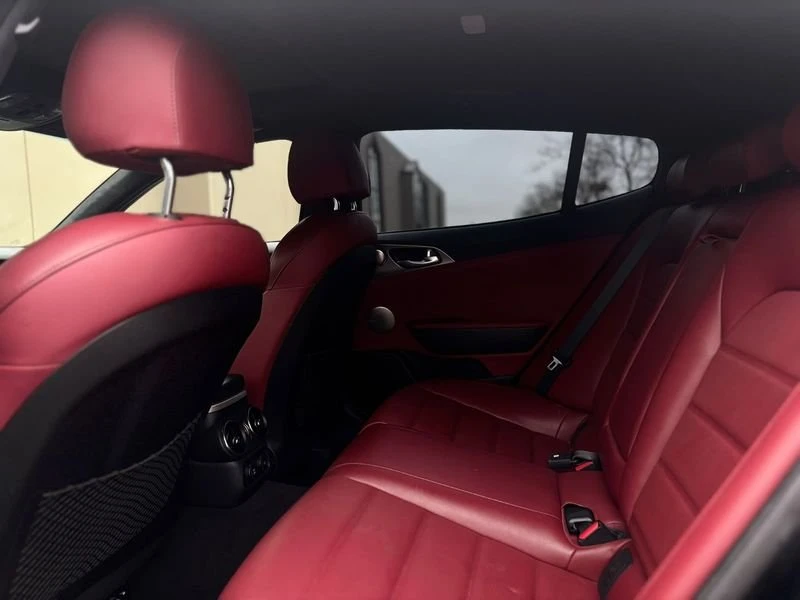 2020 Kia Stinger GT - Image 19 of 20