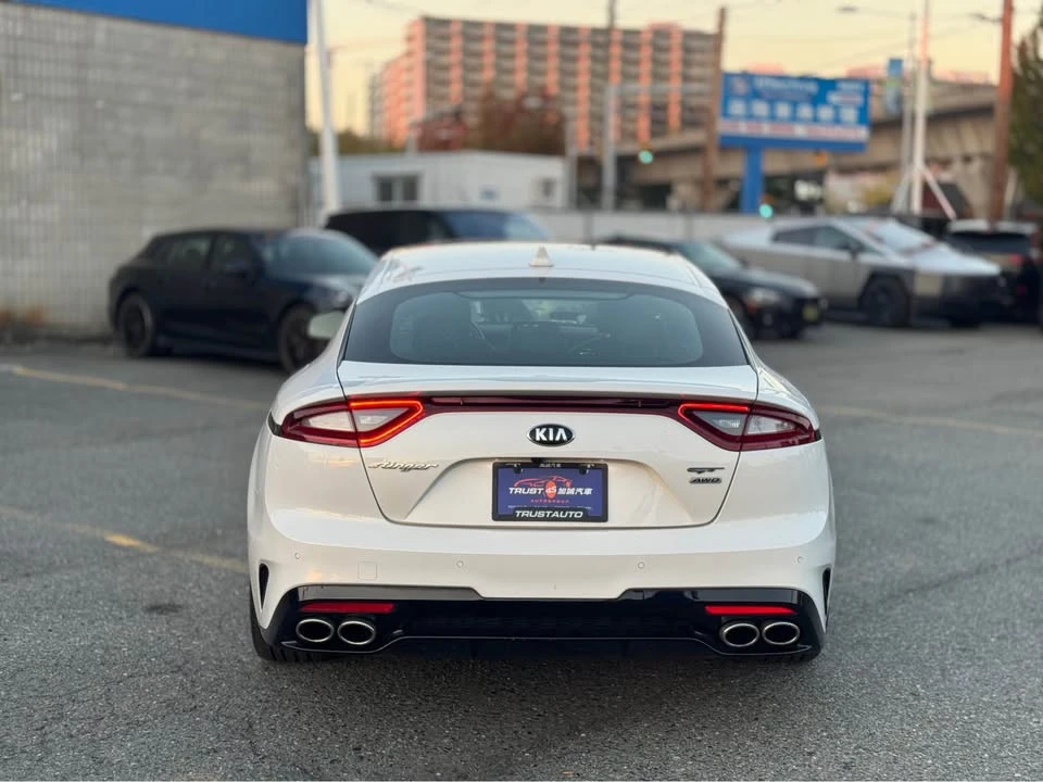 2020 Kia Stinger GT - Image 5 of 19
