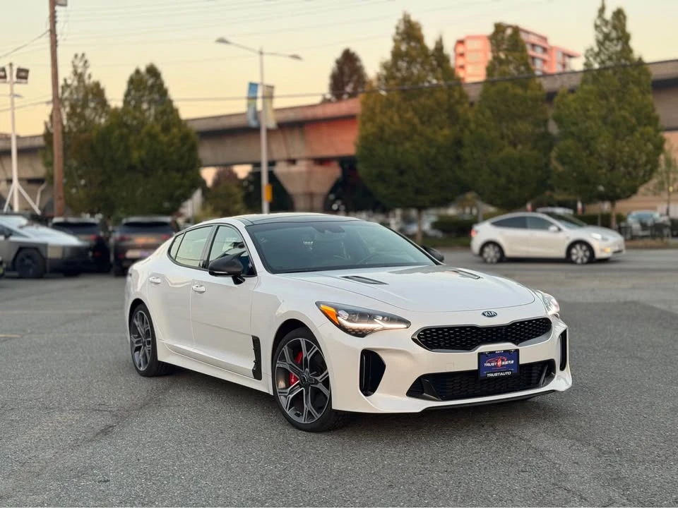 2020 Kia Stinger GT - Image 2 of 19