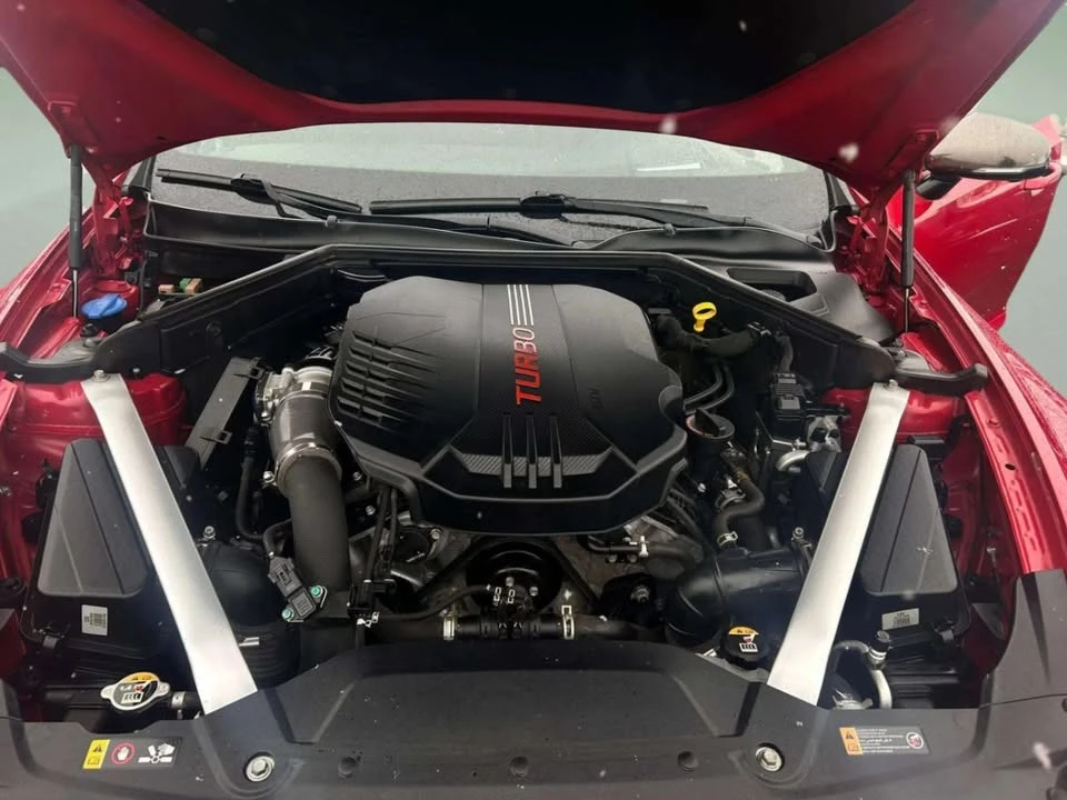2020 Kia Stinger GT - Image 17 of 20