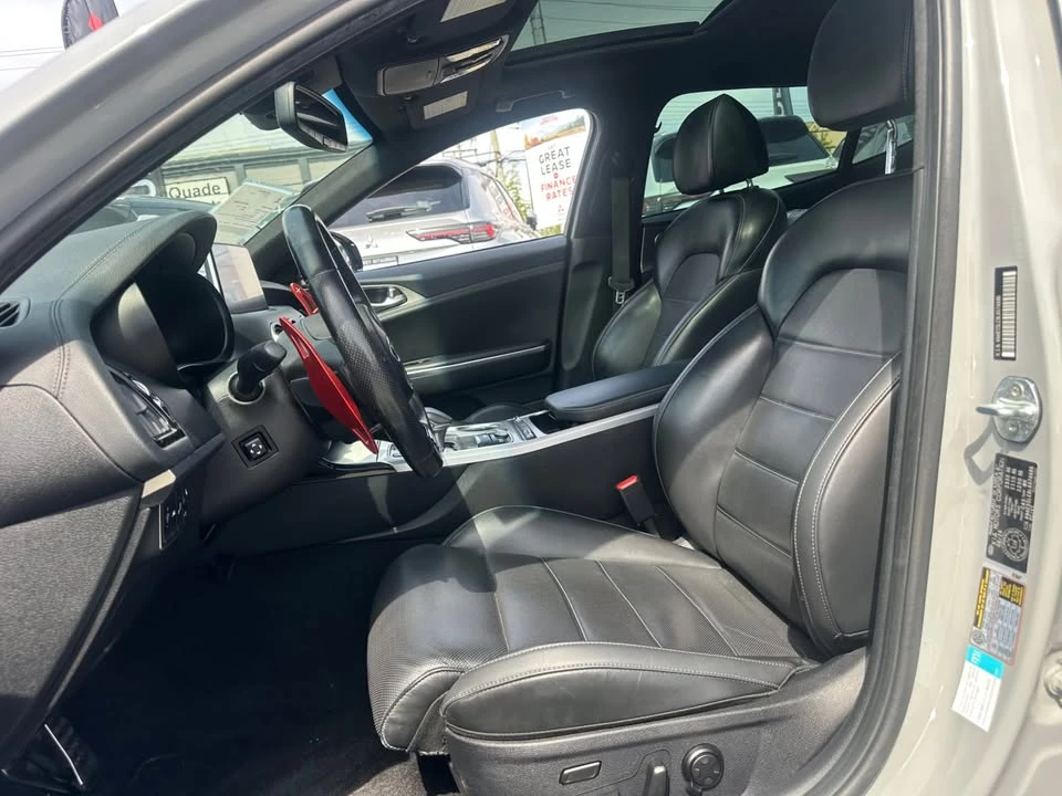 2020 Kia Stinger GT - Image 12 of 13