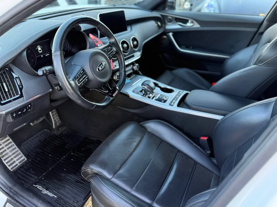 2020 Kia Stinger GT - Image 7 of 19