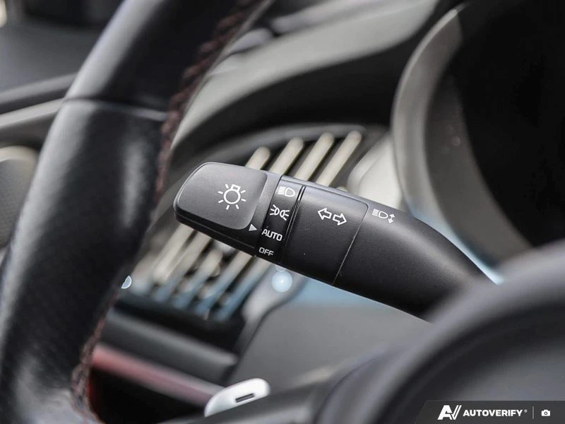 2020 Kia Stinger GT - Image 15 of 20