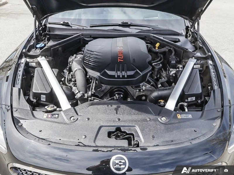 2020 Kia Stinger GT - Image 9 of 20