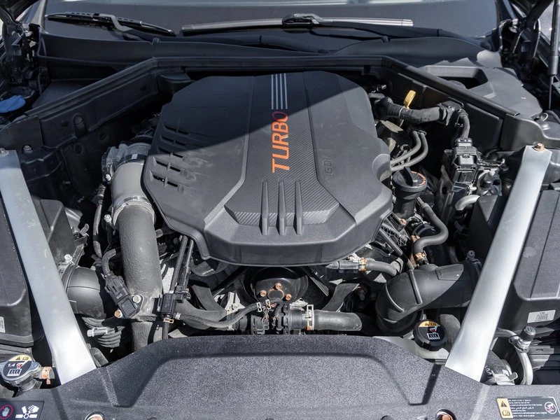 2020 Kia Stinger GT - Image 6 of 20