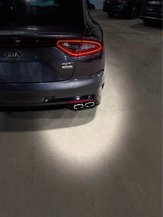 2020 Kia Stinger GT - Image 9 of 18