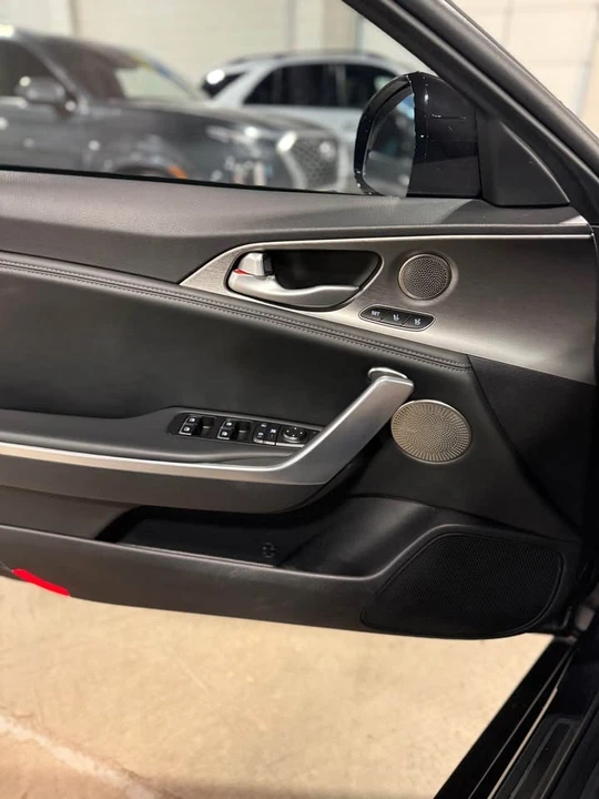 2020 Kia Stinger GT - Image 18 of 18