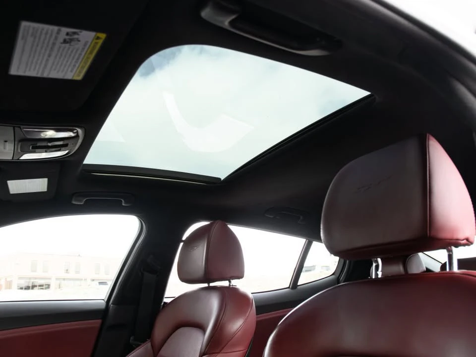 2020 Kia Stinger GT - Image 5 of 10