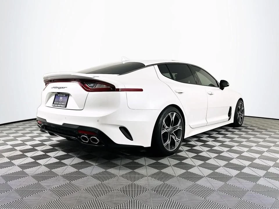 2020 Kia Stinger - Image 7 of 19