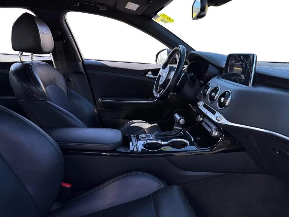 2020 Kia Stinger GT - Image 14 of 20