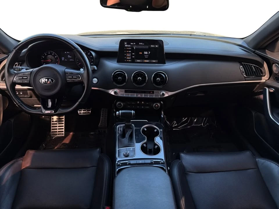 2020 Kia Stinger GT - Image 10 of 20