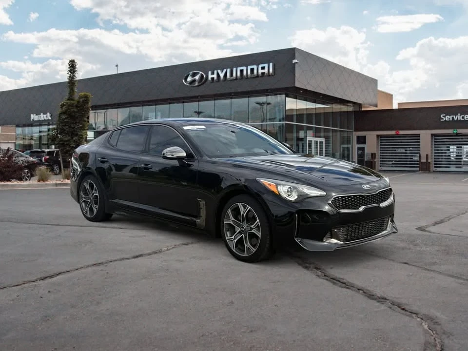 2020 Kia Stinger - Image 3 of 13