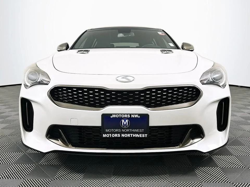 2020 Kia Stinger - Image 11 of 19