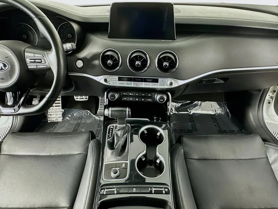 2020 Kia Stinger - Image 3 of 19