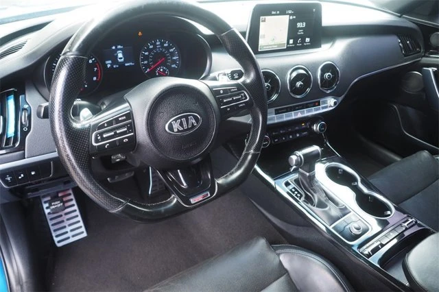 2020 Kia Stinger - Image 10 of 20