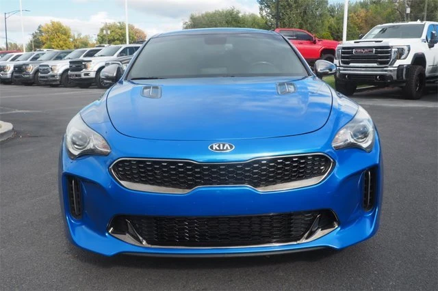 2020 Kia Stinger - Image 2 of 20
