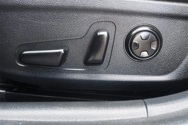 2020 Kia Stinger - Image 18 of 20