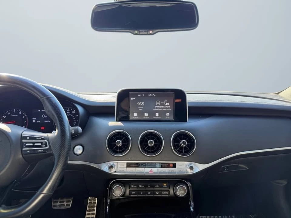 2020 Kia Stinger GT - Image 9 of 19