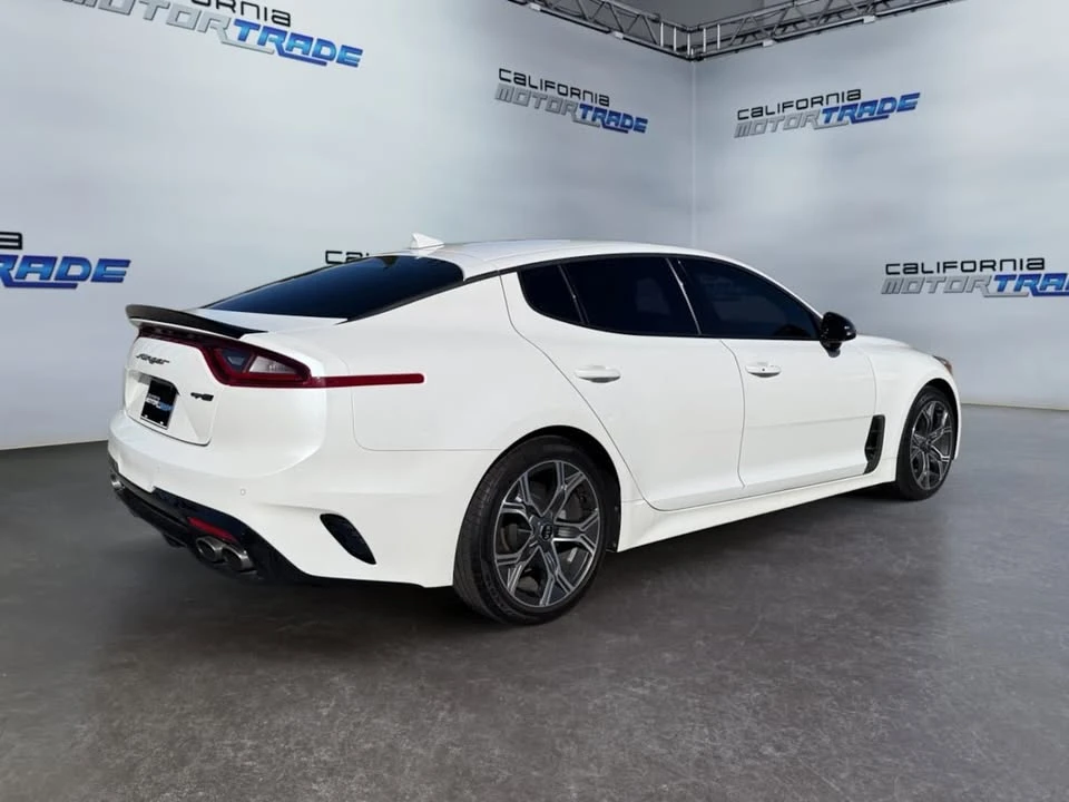 2020 Kia Stinger GT - Image 5 of 19