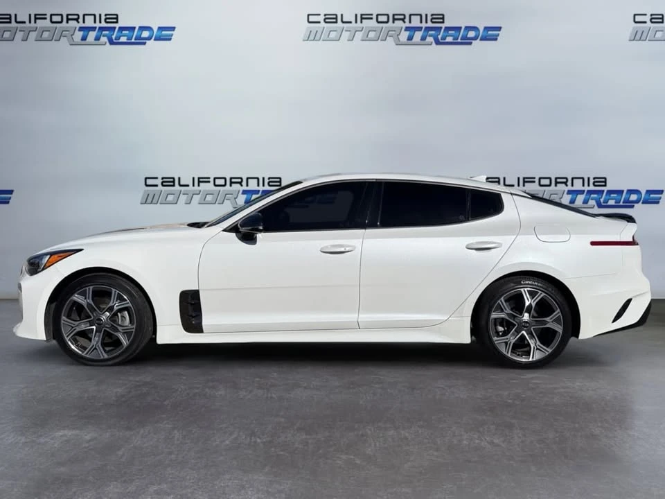 2020 Kia Stinger GT - Image 8 of 19