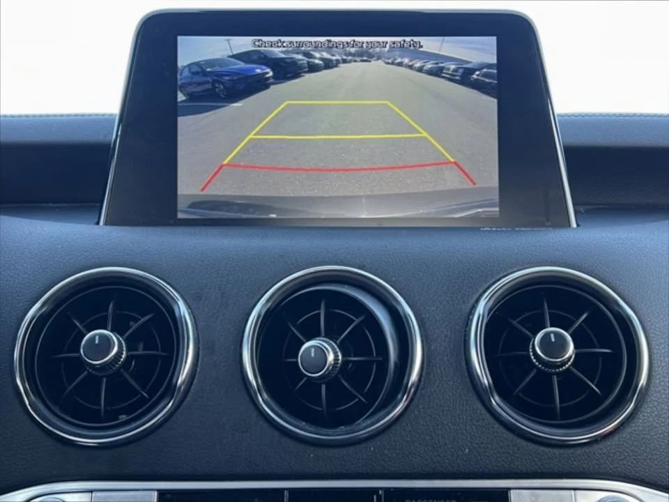 2020 Kia Stinger - Image 10 of 17