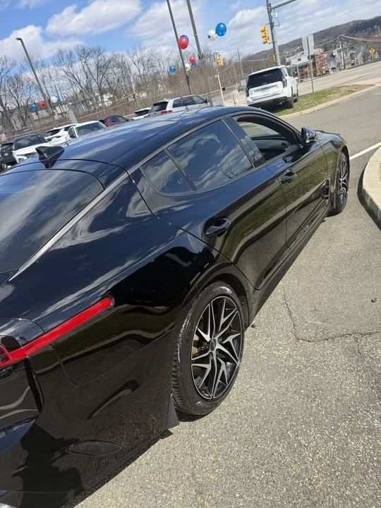 2020 Kia Stinger - Image 4 of 10