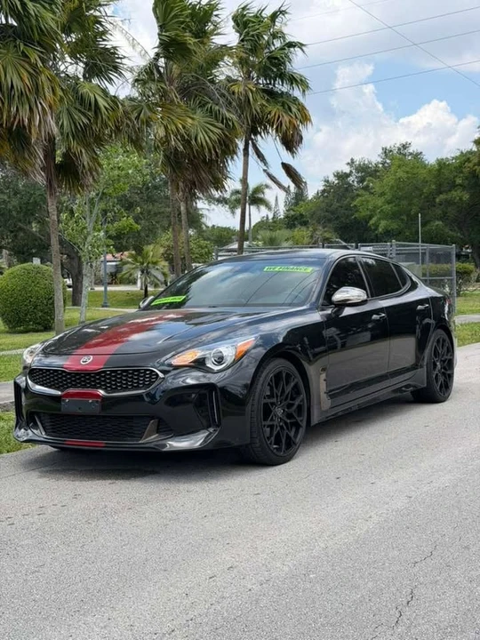 2020 Kia Stinger - Image 3 of 18