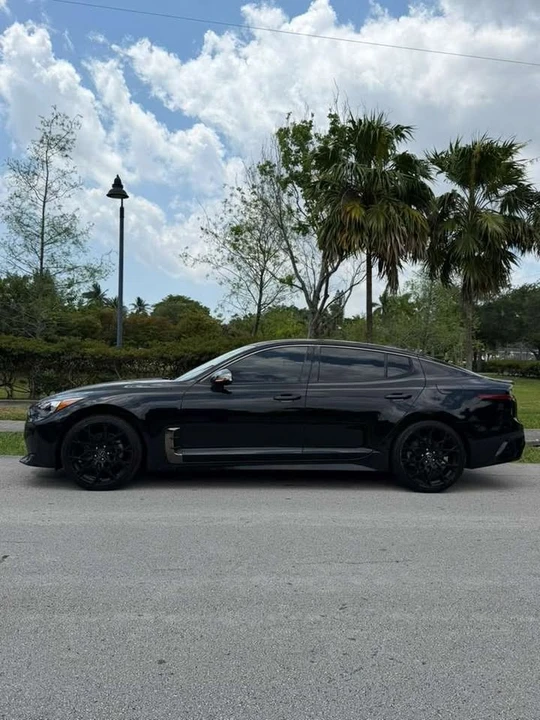 2020 Kia Stinger - Image 5 of 18
