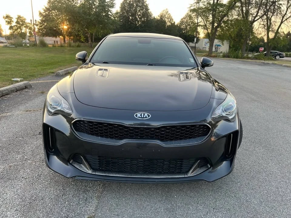 2020 Kia Stinger - Image 2 of 11