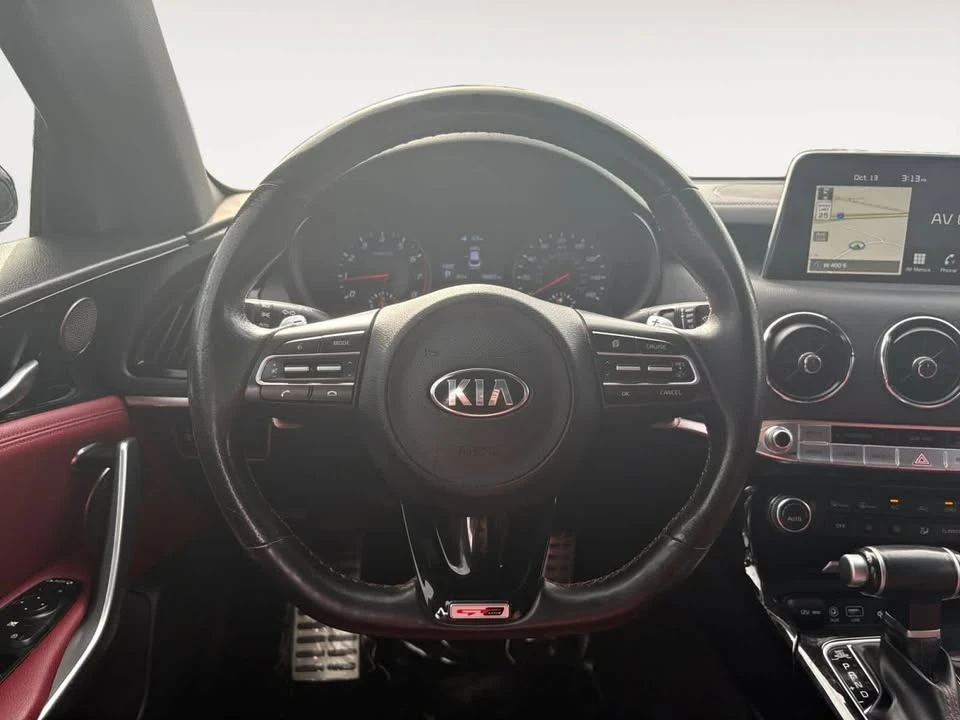 2020 Kia Stinger - Image 12 of 15