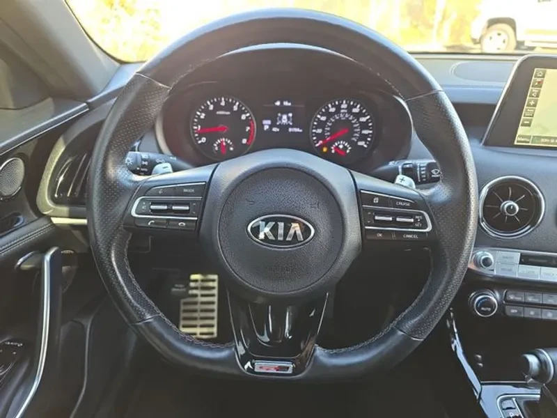 2020 Kia Stinger - Image 16 of 16
