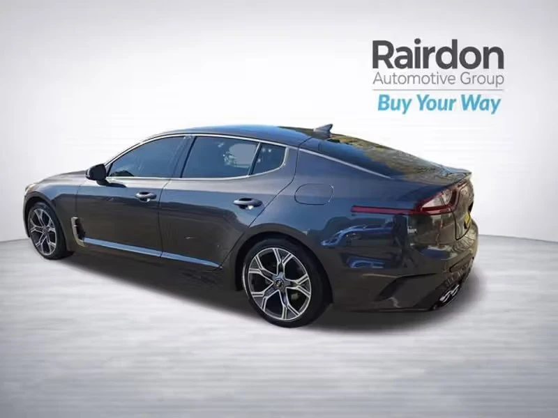 2020 Kia Stinger - Image 4 of 16