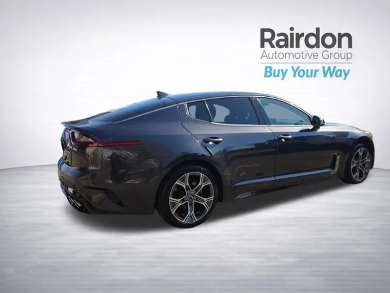2020 Kia Stinger - Image 5 of 16