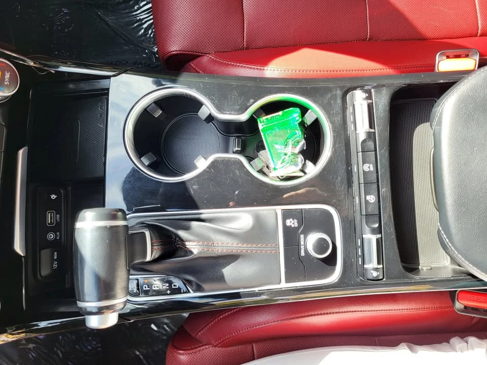 2020 Kia Stinger GT - Image 4 of 15