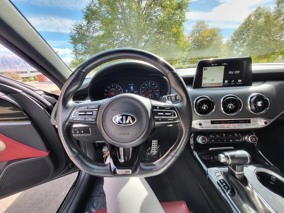 2020 Kia Stinger - Image 6 of 15