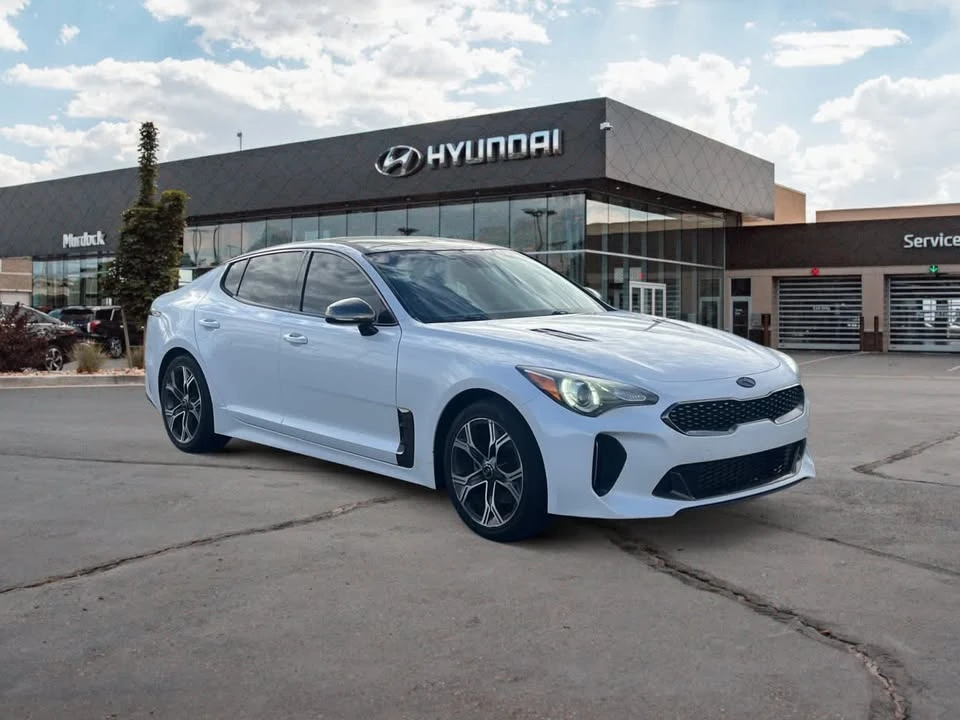 2020 Kia Stinger - Image 7 of 15