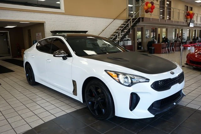 2020 Kia Stinger GT - Image 14 of 16