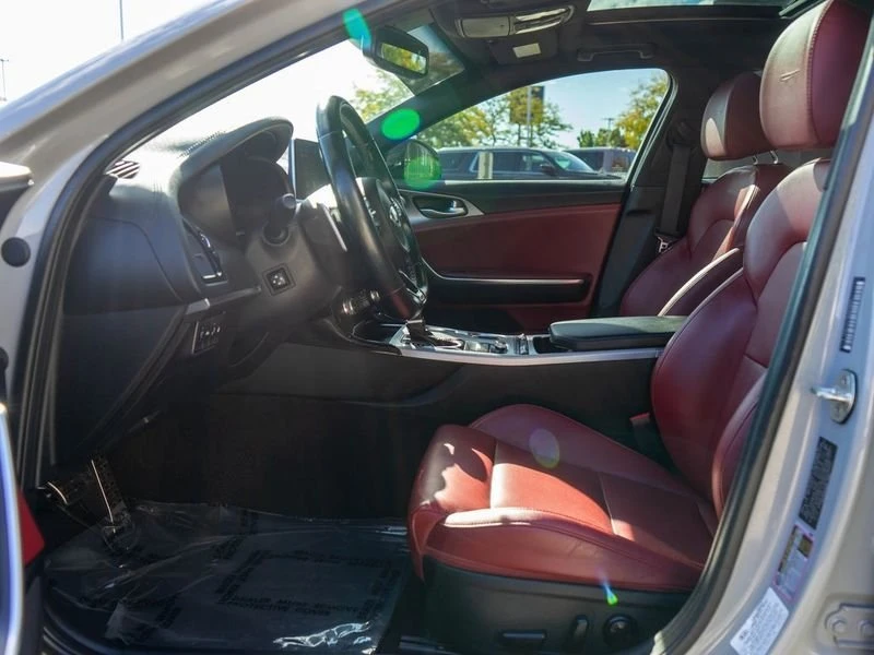 2020 Kia Stinger GT - Image 7 of 16