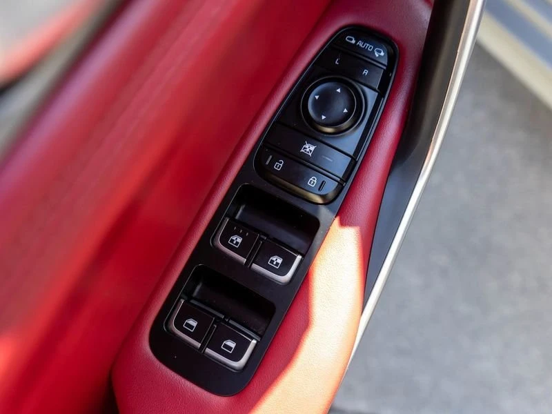 2020 Kia Stinger GT - Image 14 of 16