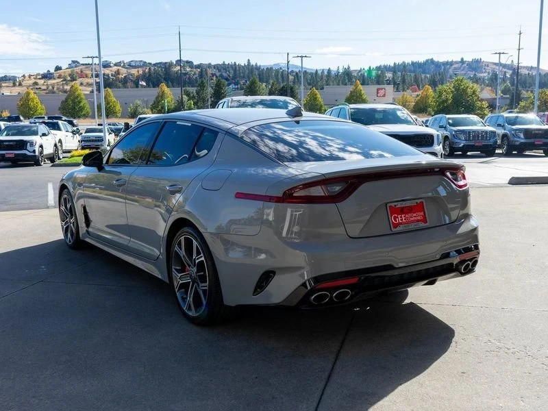 2020 Kia Stinger GT - Image 2 of 16