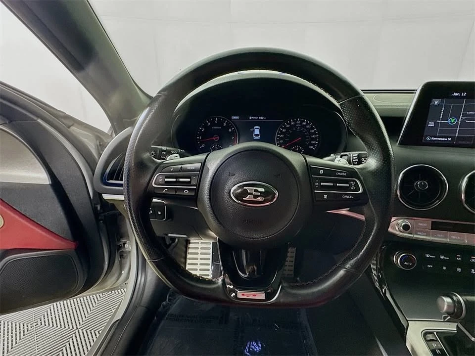 2020 Kia Stinger GT - Image 13 of 20
