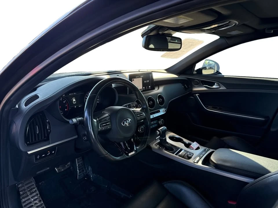 2020 Kia Stinger GT - Image 9 of 20
