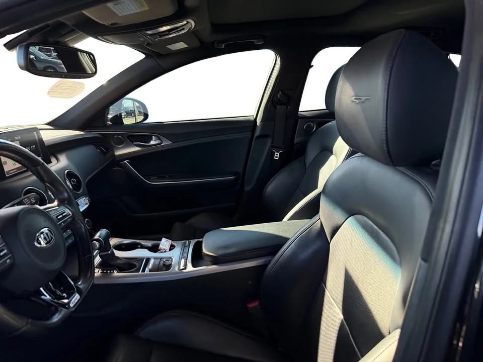2020 Kia Stinger GT - Image 10 of 20