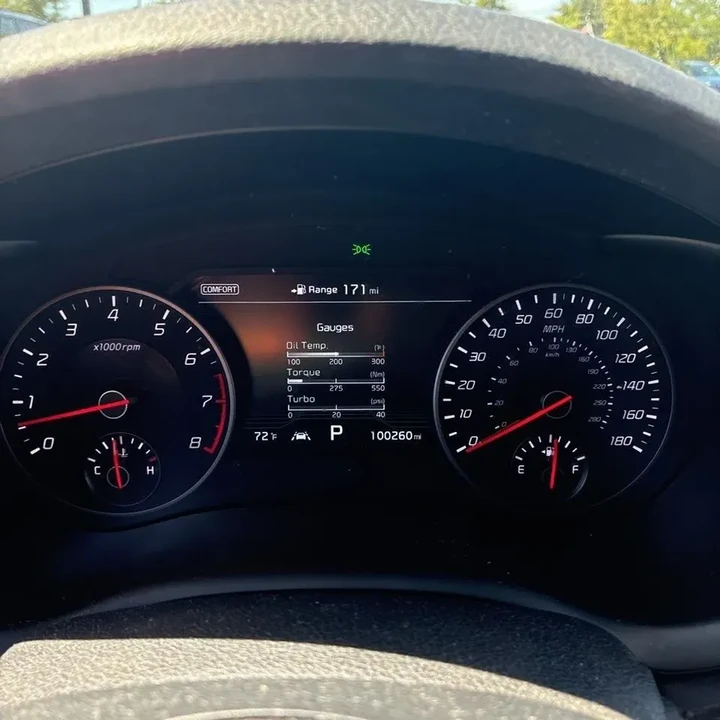 2020 Kia Stinger GT - Image 7 of 15