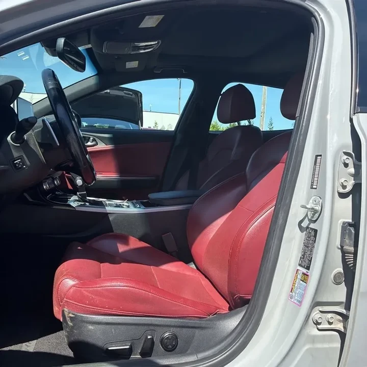 2020 Kia Stinger GT - Image 5 of 15