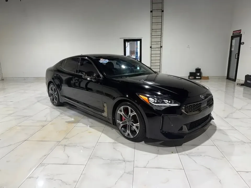 2020 Kia Stinger GT - Image 2 of 20