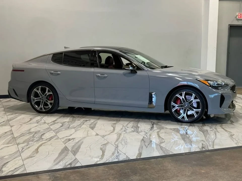 2020 Kia Stinger GT - Image 5 of 20