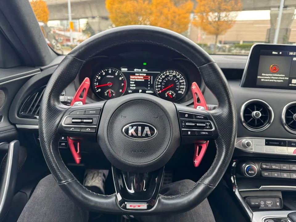 2020 Kia Stinger GT - Image 12 of 19