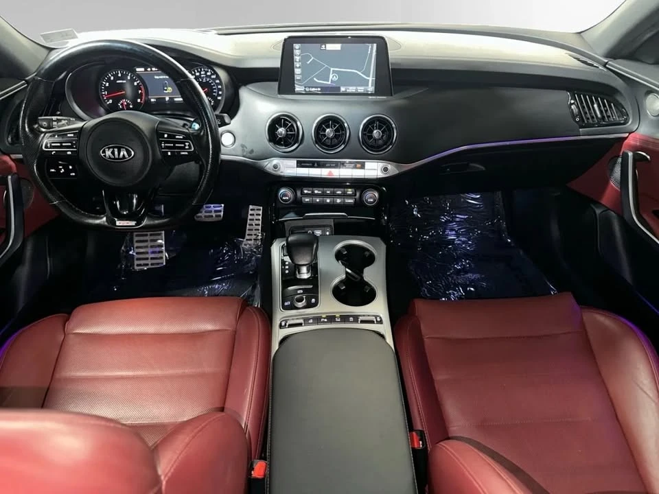 2020 Kia Stinger GT - Image 8 of 13